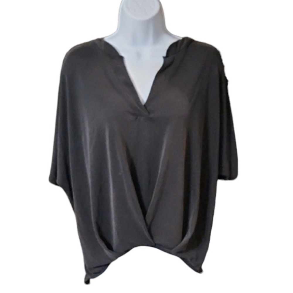 Jolie Charcoal Women's Hi/ Low Blouse
